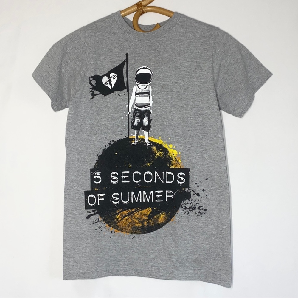 5 Seconds of Summer Short Sleeve Tee